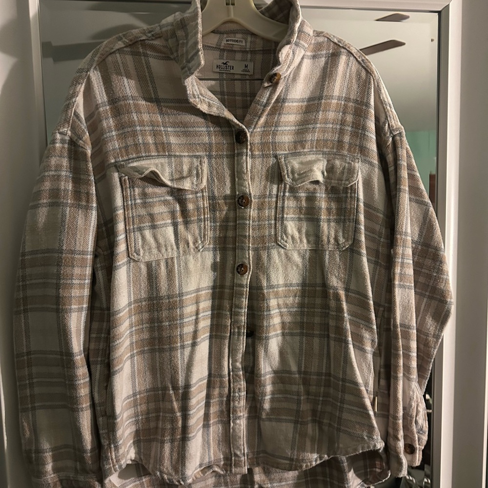 Beige Plaid Button-Up Flannel